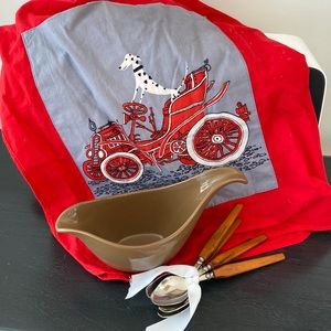 Fashion Shape Sauce Boat